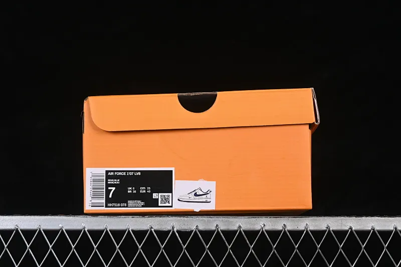 All categories Nk Air Force 1 Air Force series Nk Air Force 1 Low Air Force low top Nike Air Force 1'07 Low LV co-branded dark blue classic presbyopia Air Force 1 low top casual sneakers HH7518-078